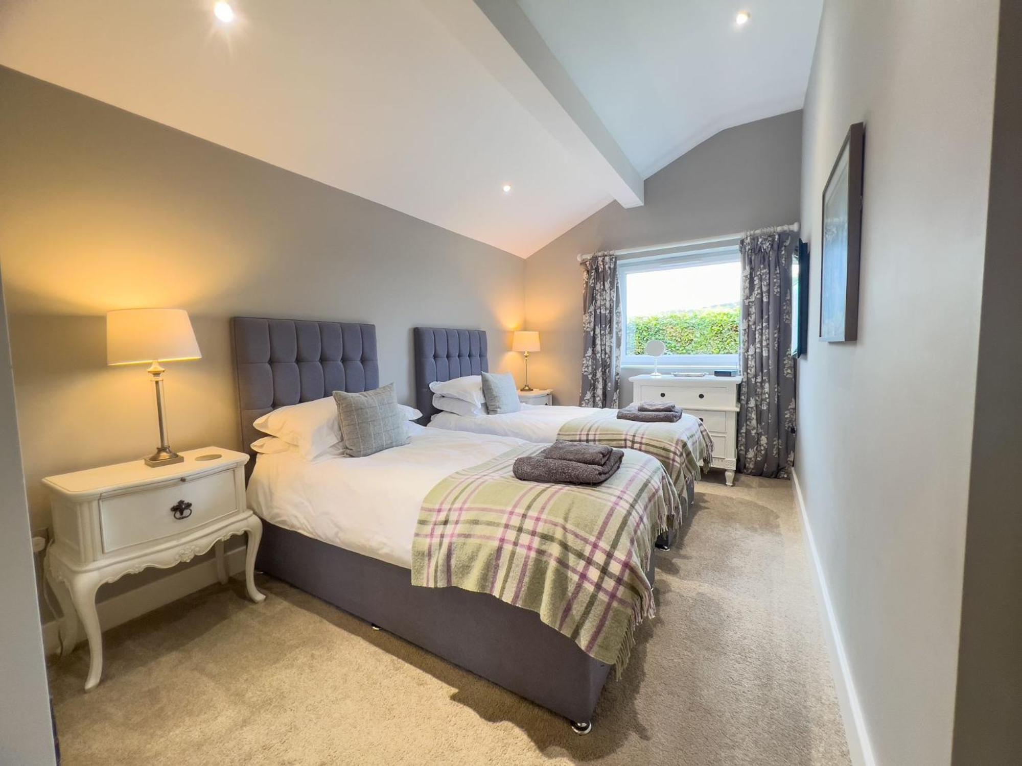 Ullswater View Luxury Home With 2 Ground Floor Bedrooms And Lake View Watermillock ภายนอก รูปภาพ