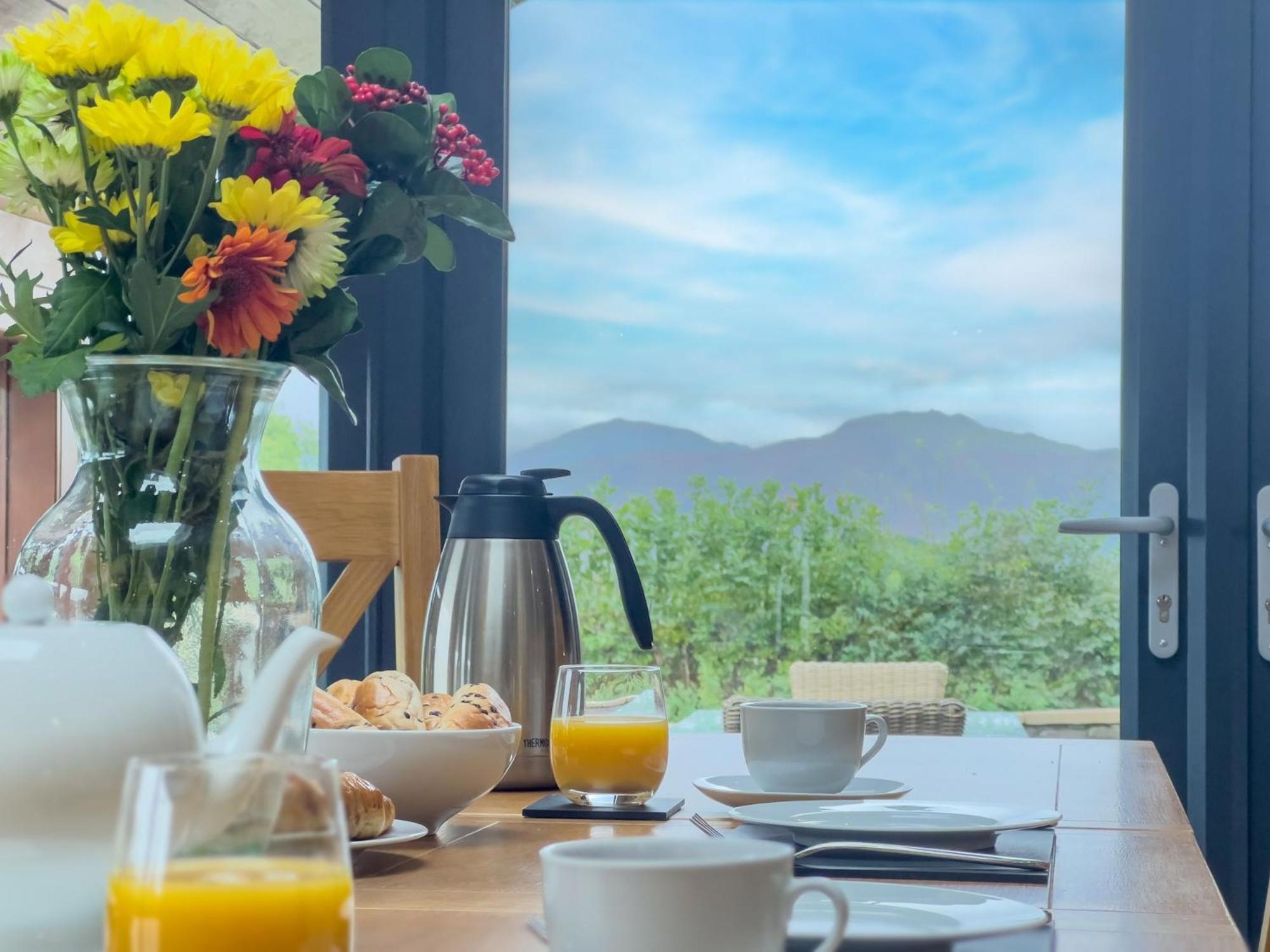 Ullswater View Luxury Home With 2 Ground Floor Bedrooms And Lake View Watermillock ภายนอก รูปภาพ